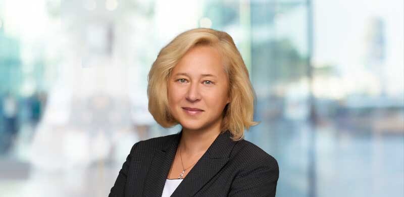 Irina Dmitrieva headshot of HeplerBroom attorney Irina Dmitrieva