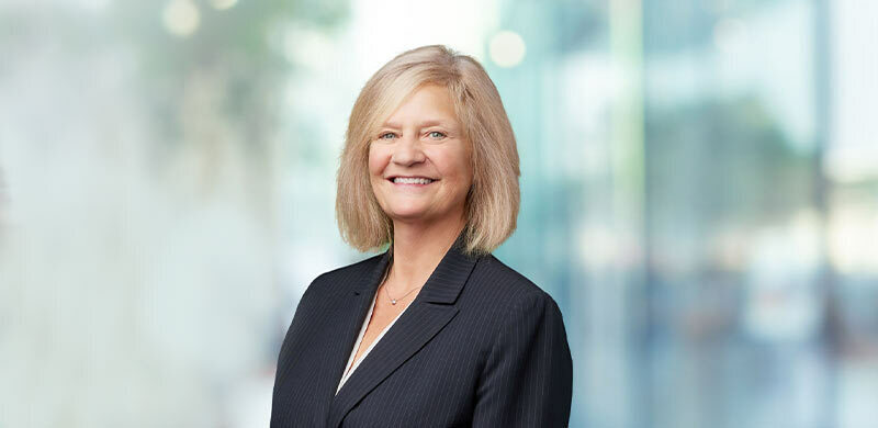 Linda Hay headshot of HeplerBroom attorney Linda Hay